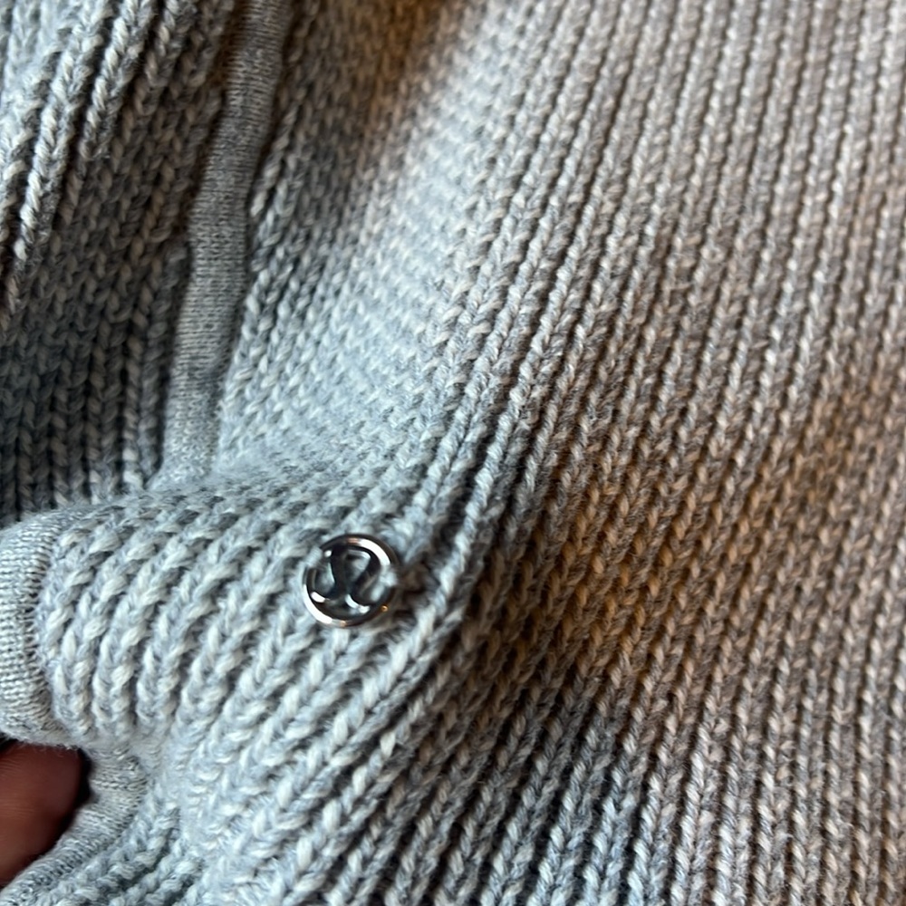Lululemon grey open cardigan, size 2 - Picture 4 of 4